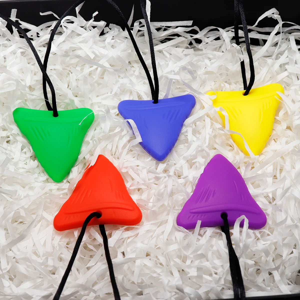 Sensory Chew Necklaces for Kids with Teething, ADHD, Autism, Biting Needs, Oral Motor Chewy Teether, Silicone chewlery